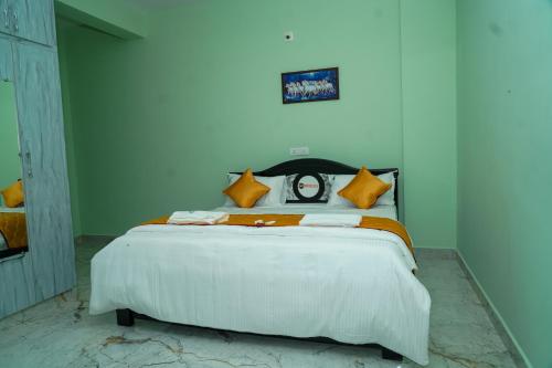 mithras stays 1bhk 2bhk apartments