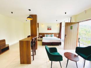 zero degree jungle resort