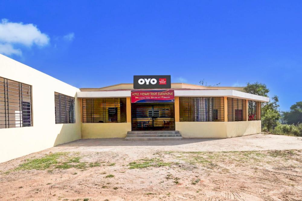 hotel o midwaytreat burhanpur