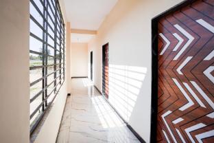 hotel o midwaytreat burhanpur