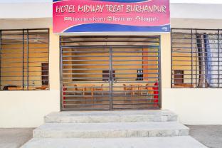 hotel o midwaytreat burhanpur