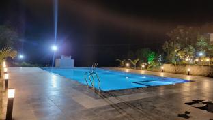 nature lovers resort