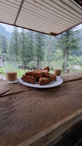 hiideout cottages and camps