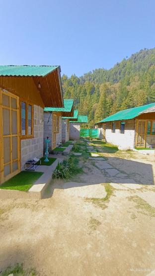 hiideout cottages and camps