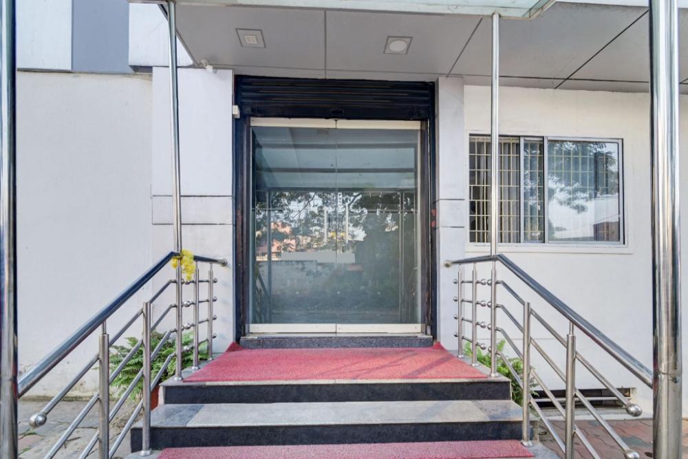 super townhouse oak city center kushal nagar