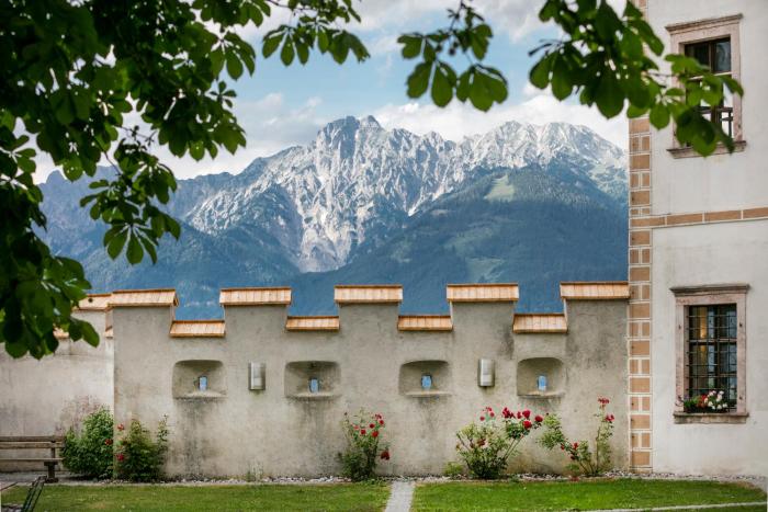 jufa schloss rothelstein
