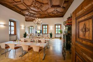 jufa schloss rothelstein