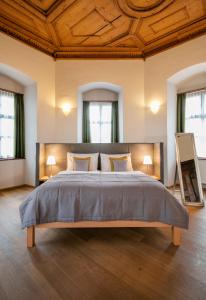 jufa schloss rothelstein