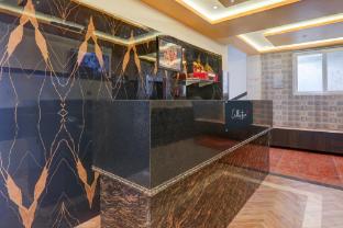 Collection O Siddharth Near A To Z Electronics,,3 star