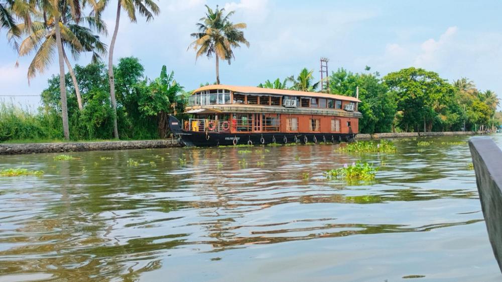 kerala nature houseboat by coco floatel