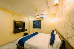 livotel premium hotel near kiit university