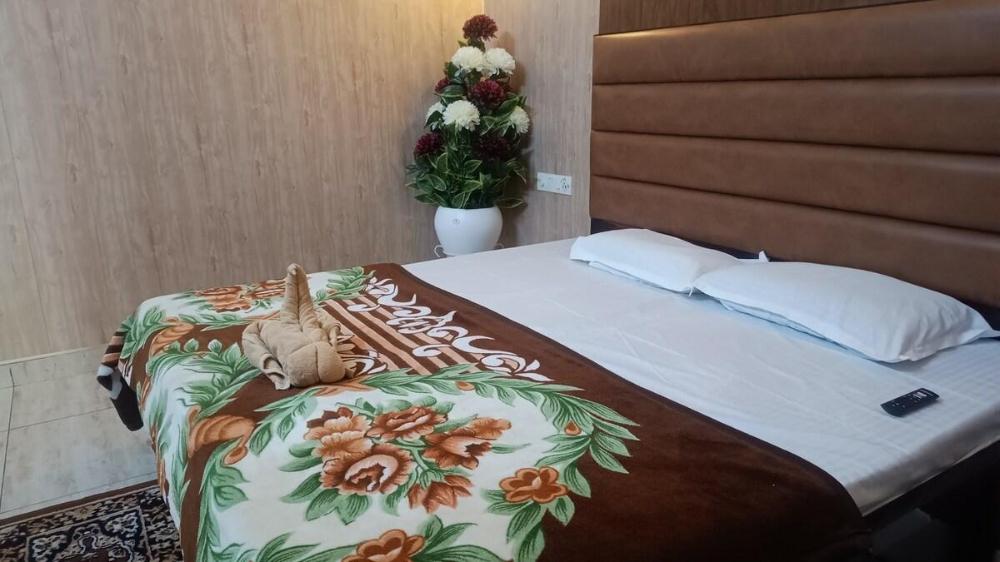 a cozy and luxury villa