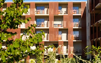 lagrange aparthotel montpellier millenaire