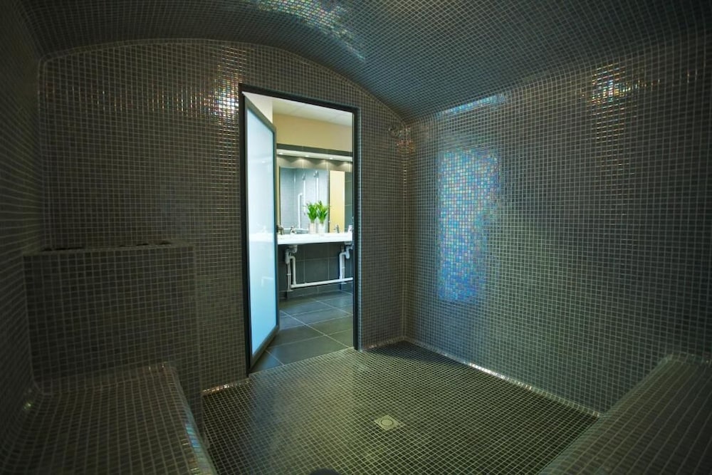 lagrange aparthotel montpellier millenaire