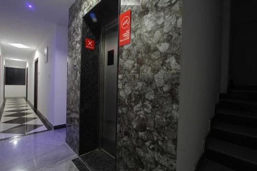 hotel o v r residency near sri amruth chithra mandira