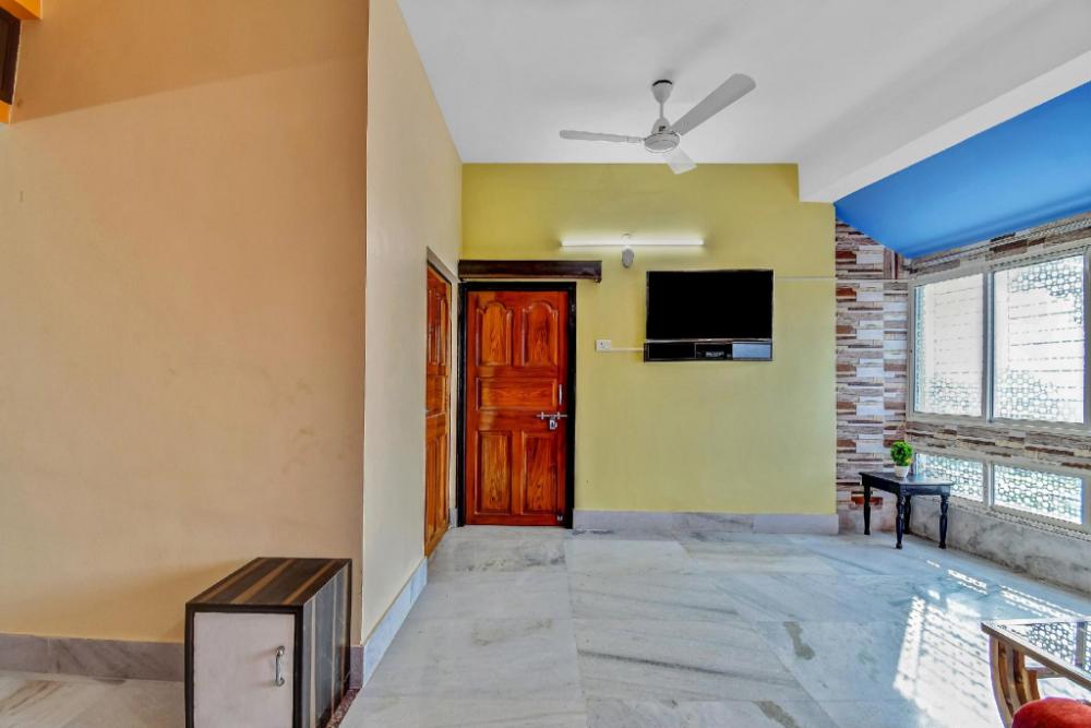 hotel o v r residency near sri amruth chithra mandira