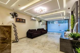 hotel zara international