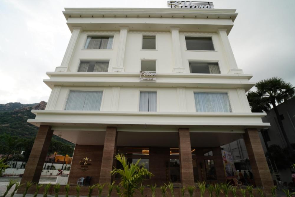 ellora hotel