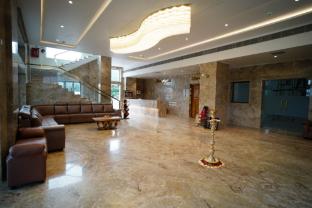 ellora hotel