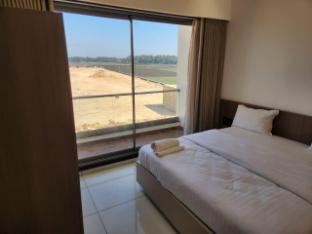 shivam hotel madhavpur