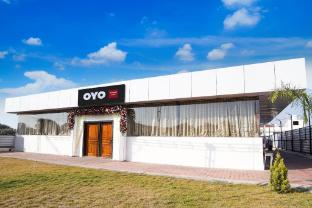 super hotel o godavari lawn