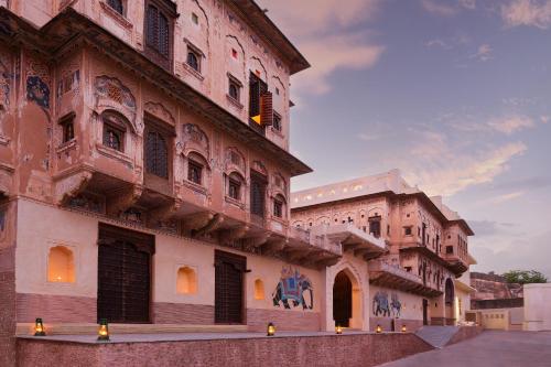 the gulab haveli