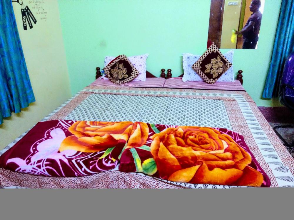 srs guest house