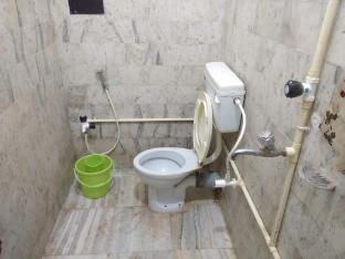srs guest house