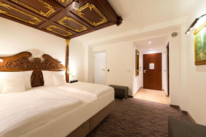 kings hotel center superior