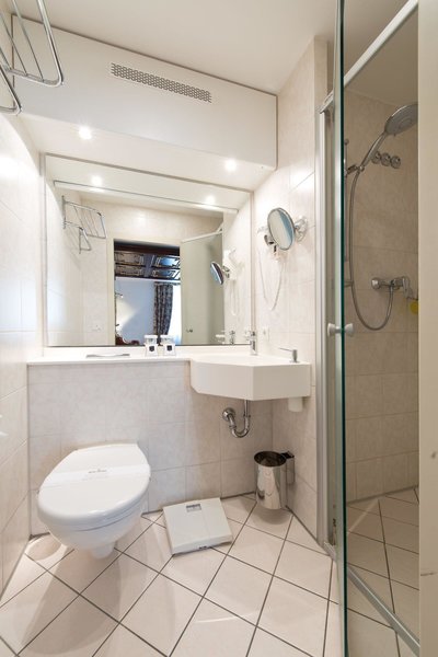 kings hotel center superior