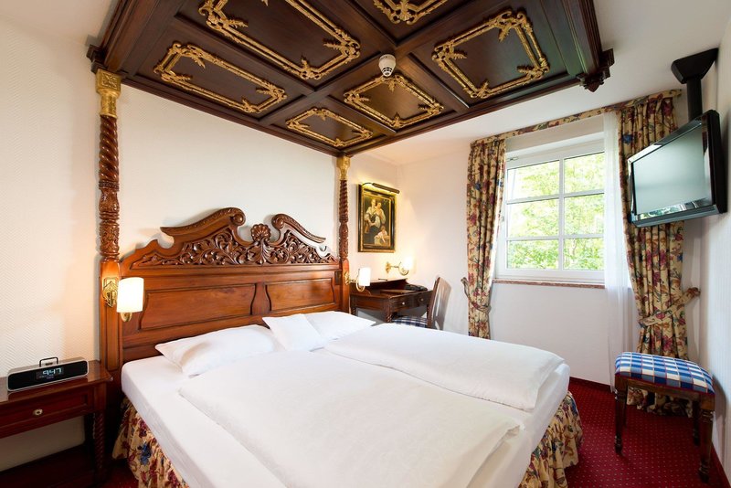 kings hotel center superior