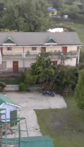 banolata lakeside homestay by stayapart