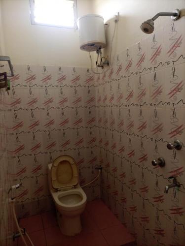 banolata lakeside homestay by stayapart