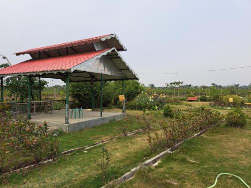 banolata lakeside homestay by stayapart