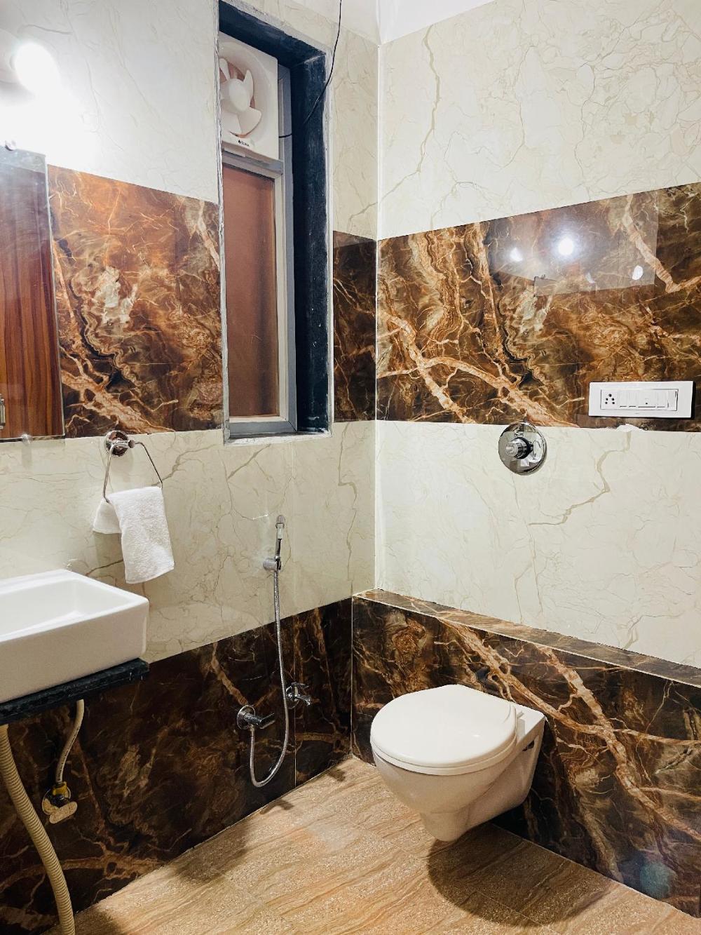 the hinglajgarh resort