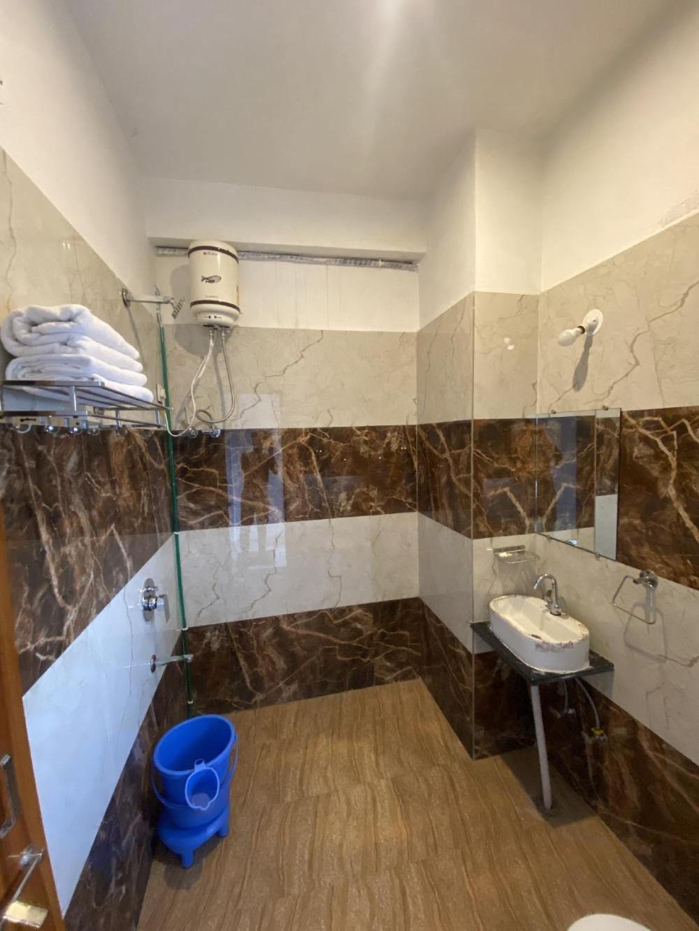 the hinglajgarh resort