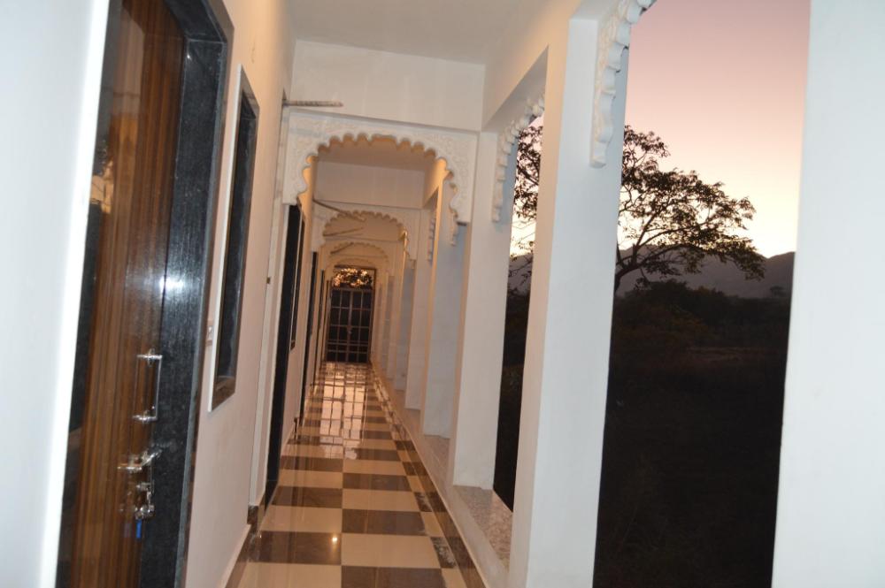 the hinglajgarh resort
