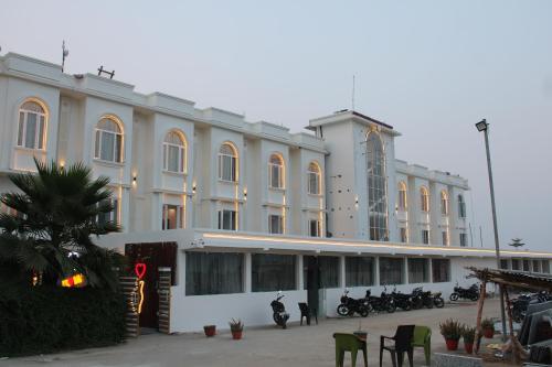 the vindhyasarthak resort