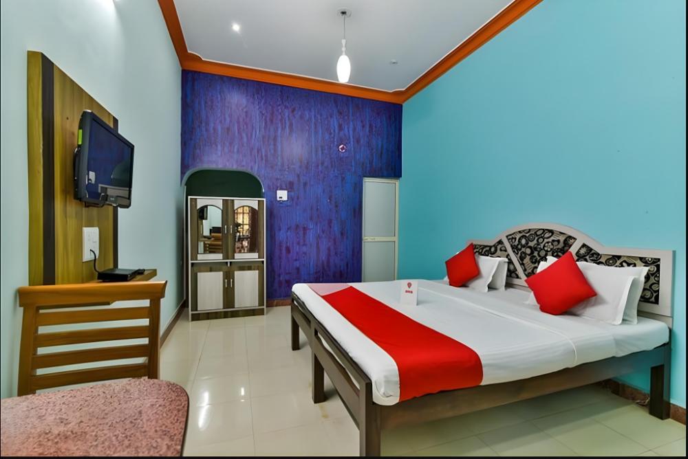 hotel palm groove vagator