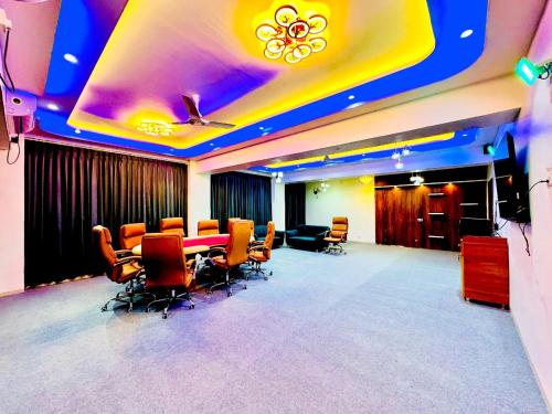 hotel the infinity inn