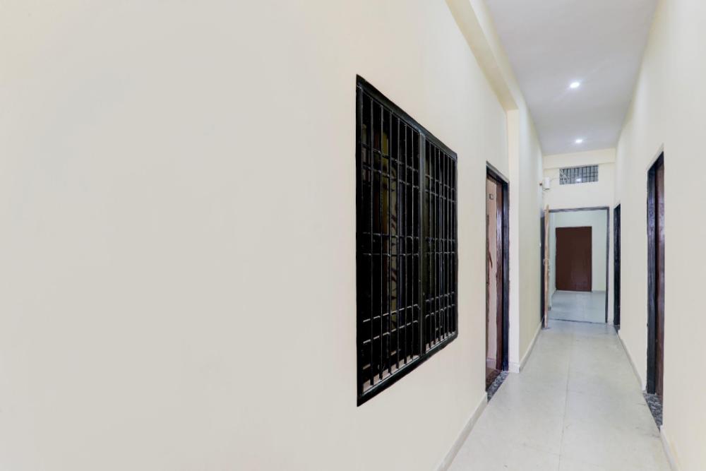 super hotel o sudhirpur near phonix hospital