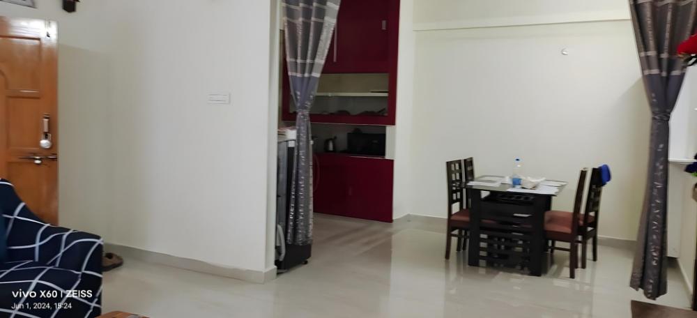 crozy corner 2bhk near aig andus embassy