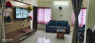 crozy corner 2bhk near aig andus embassy