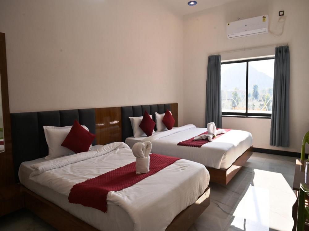 the rose bagh resort pushkar