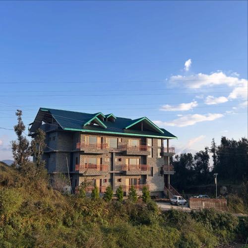 shalom hillcrest inn