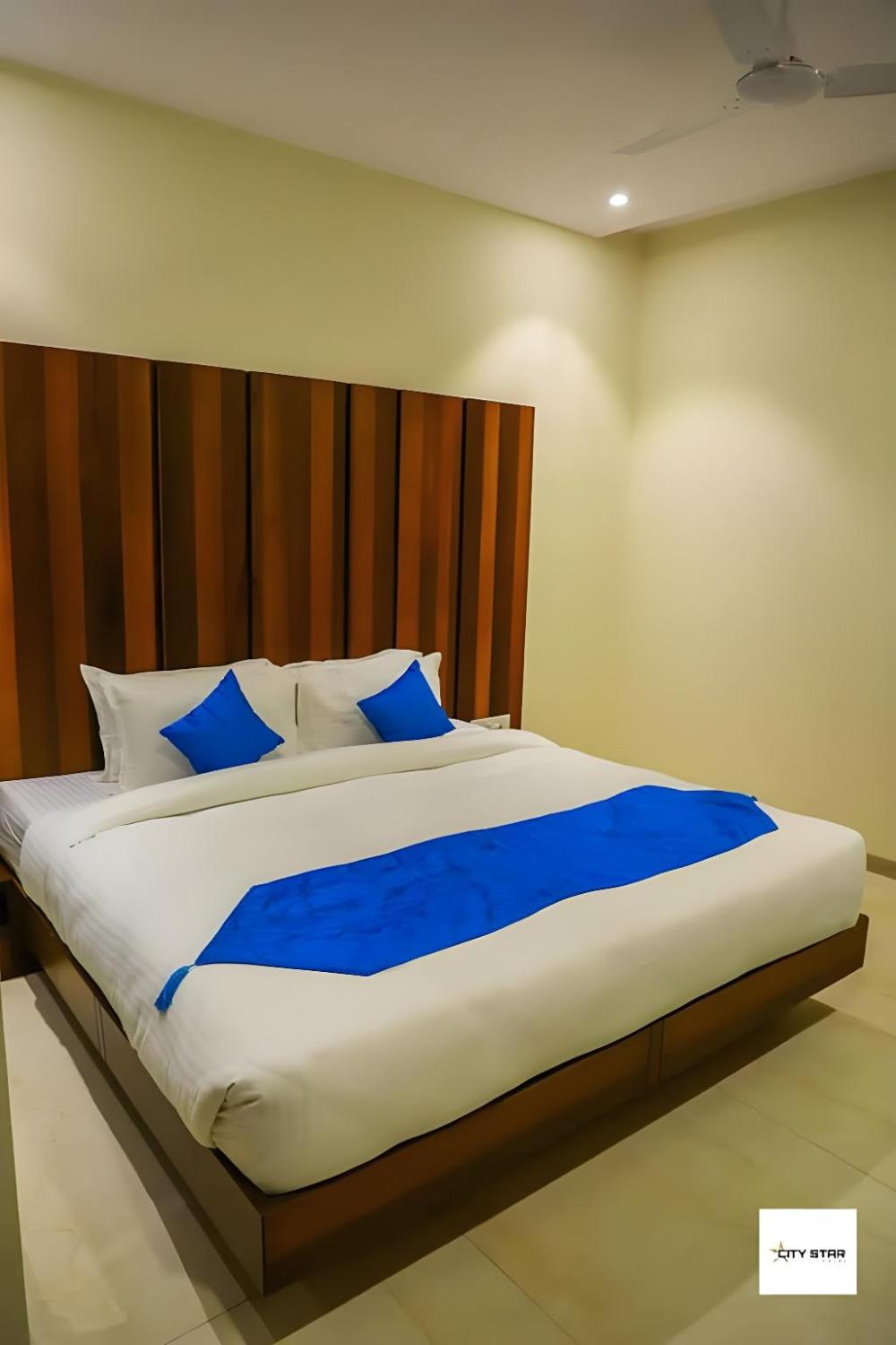 hotel sahibs city star agra