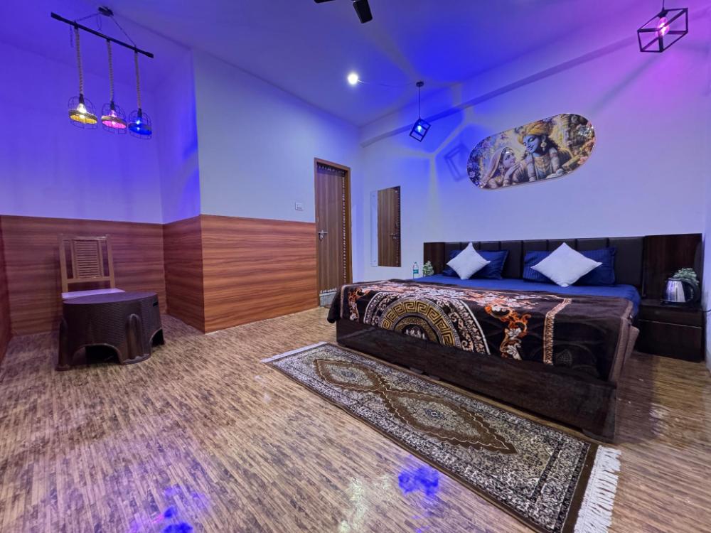 its braj raj home stay