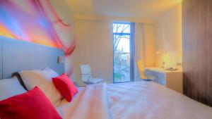 B&B Hotel Mons Centre,Near Museum Mons Doudou,3 star
