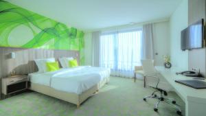 B&B Hotel Mons Centre,Near Museum Mons Doudou,3 star