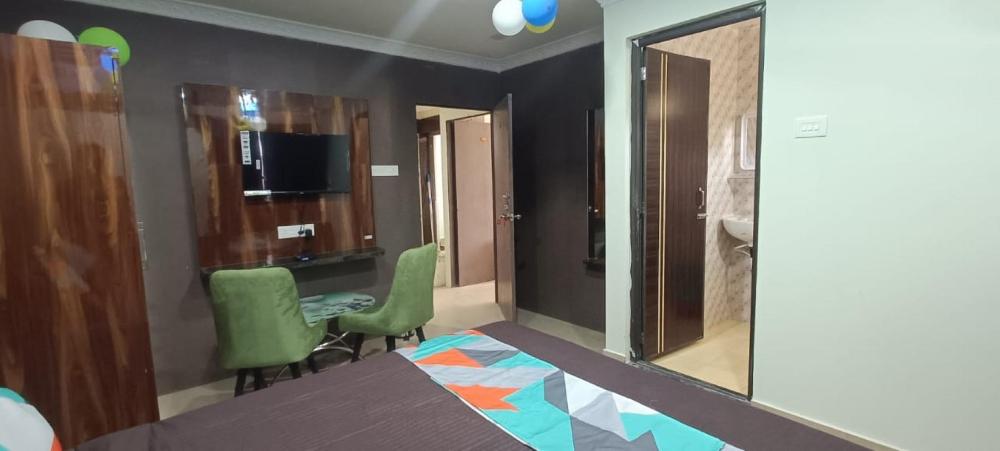 aditya guest house 4